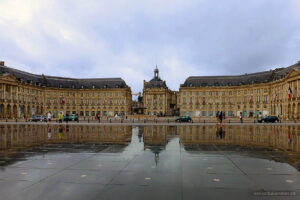 Espejo de Agua de la Place de la Bourse de Burdeos