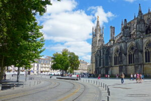 Plaza de la Catedral de Burdeos - que ver en Burdeos