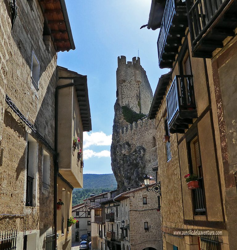 Frías, la ciudad más pequeña de España en Burgos
