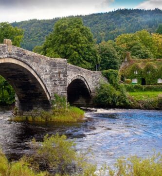 Llanrwst - Países de Europa que no existen