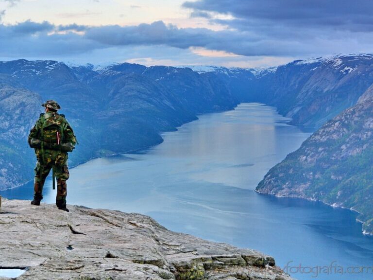 Preikestolen - los paisajes más impresionantes de Europa
