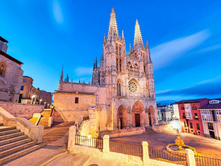 Exterior de la Catedral de Burgos - rincones secretos de Burgos