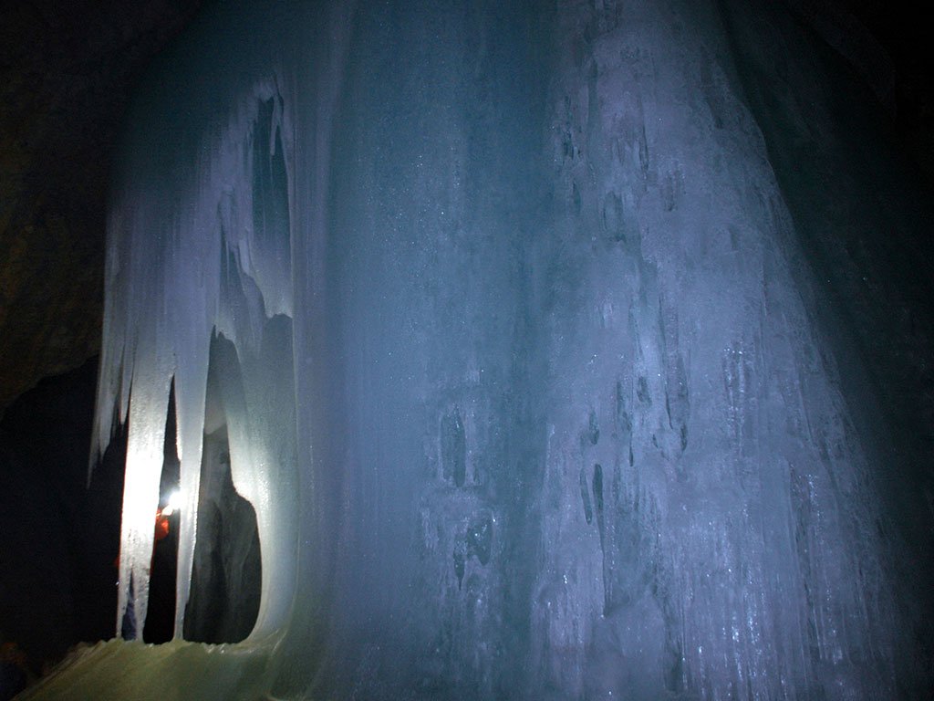 La cueva de hielo más grande del mundo o Eisriesenwelt - qué ver en Salzburgo