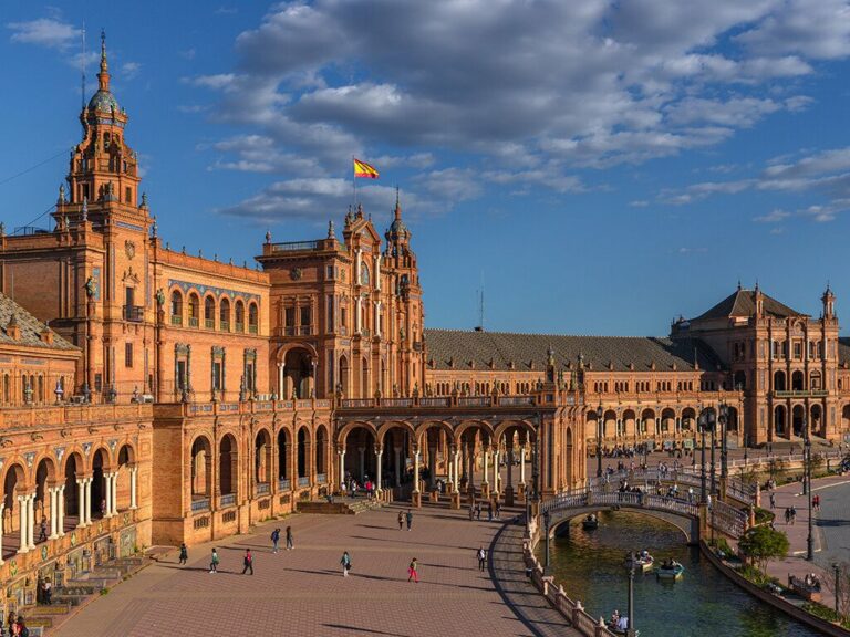 Plaza de España, lugares que ver en Sevilla