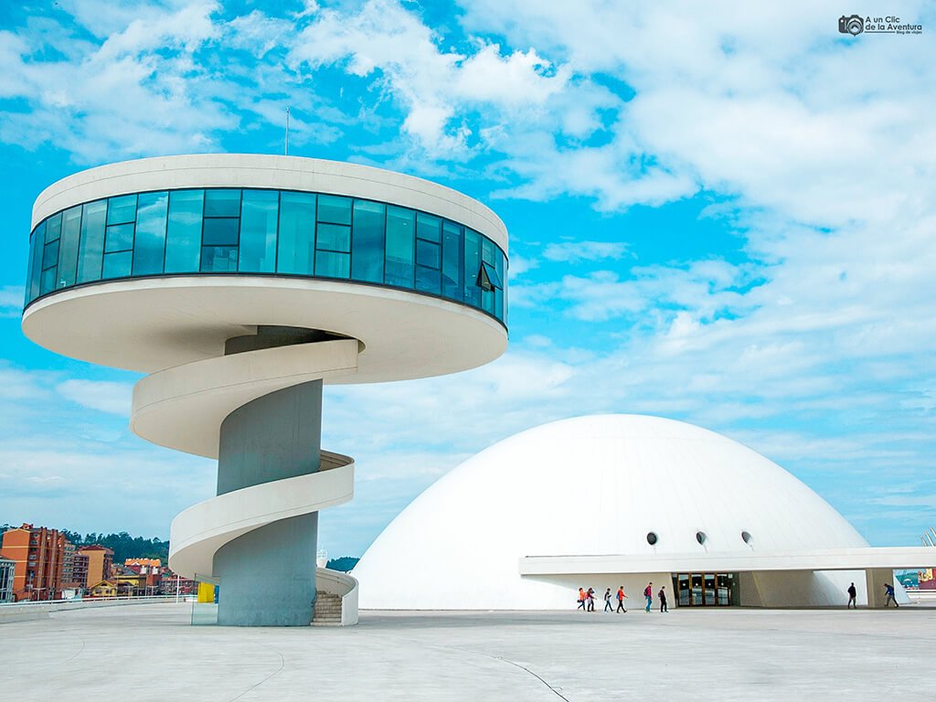 Centro Cultural Niemeyer, Avilés - que ver en Asturias