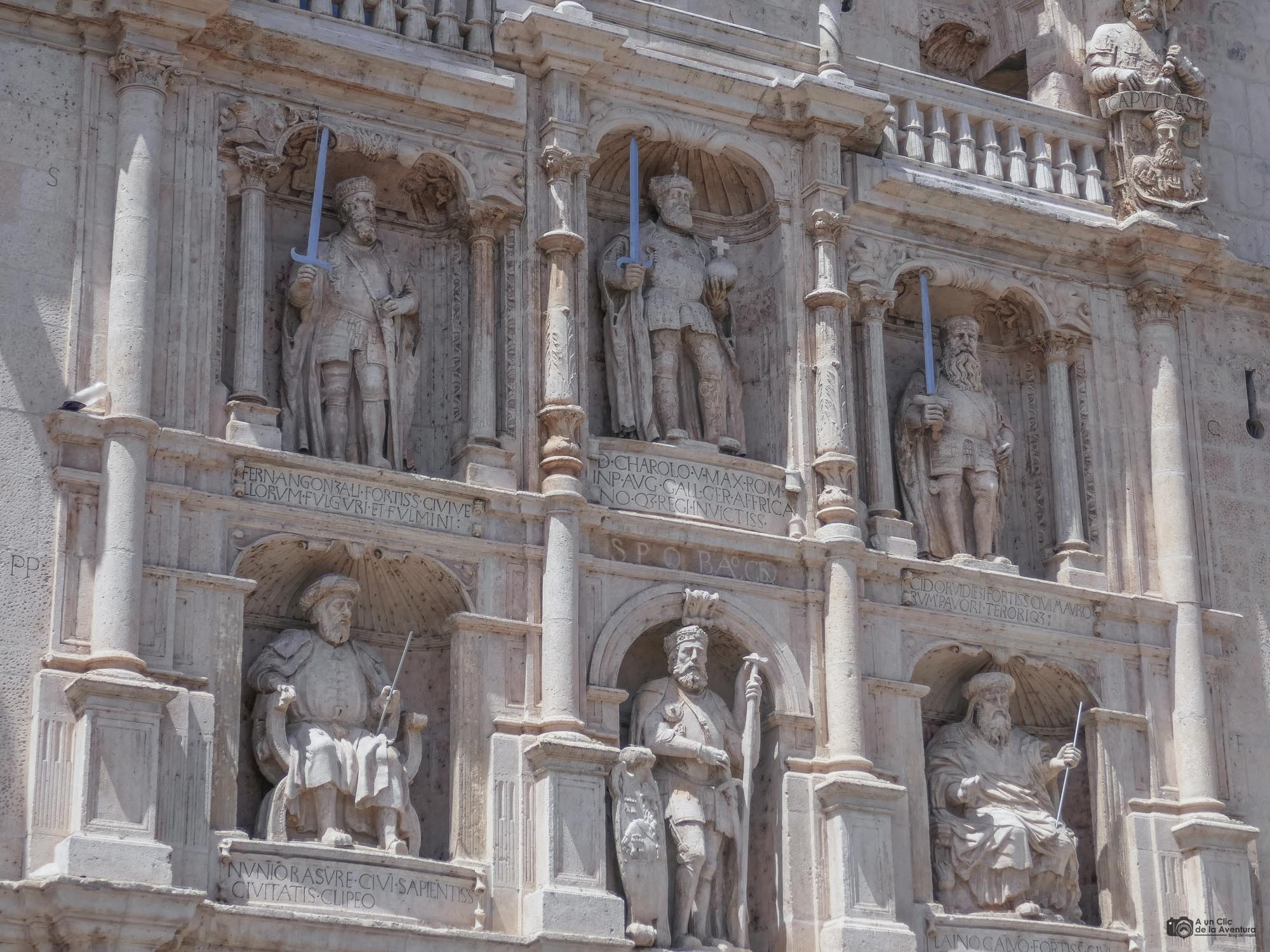 Detalle del Arco de Santa María en Burgos