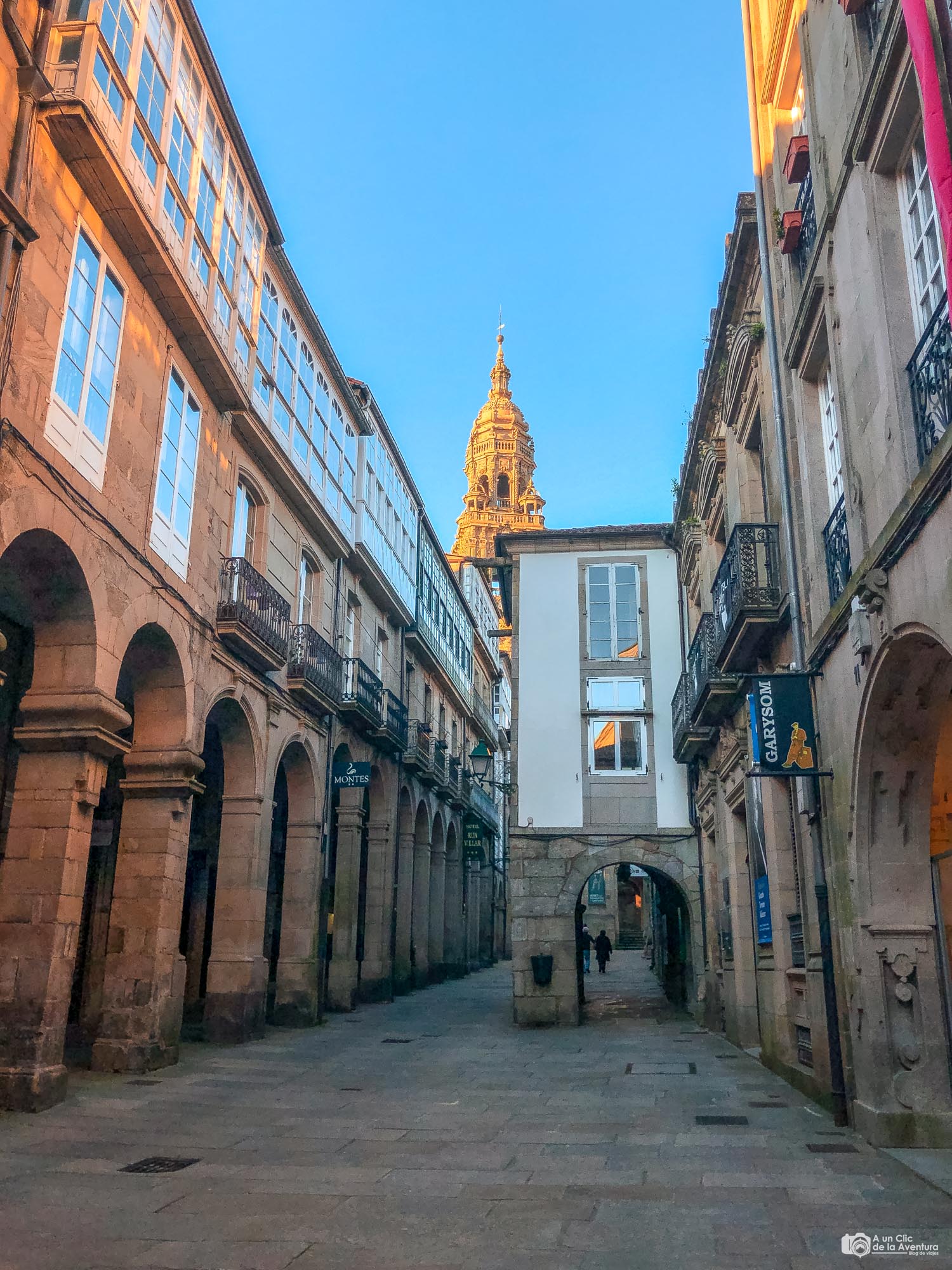 Rua do Vilar, Santiago de Compostela en un día