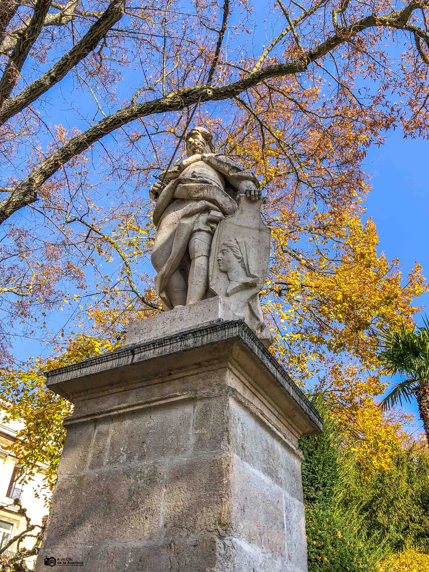 Estatuas de los Reyes, Paseo del Espolón, que ver en Burgos