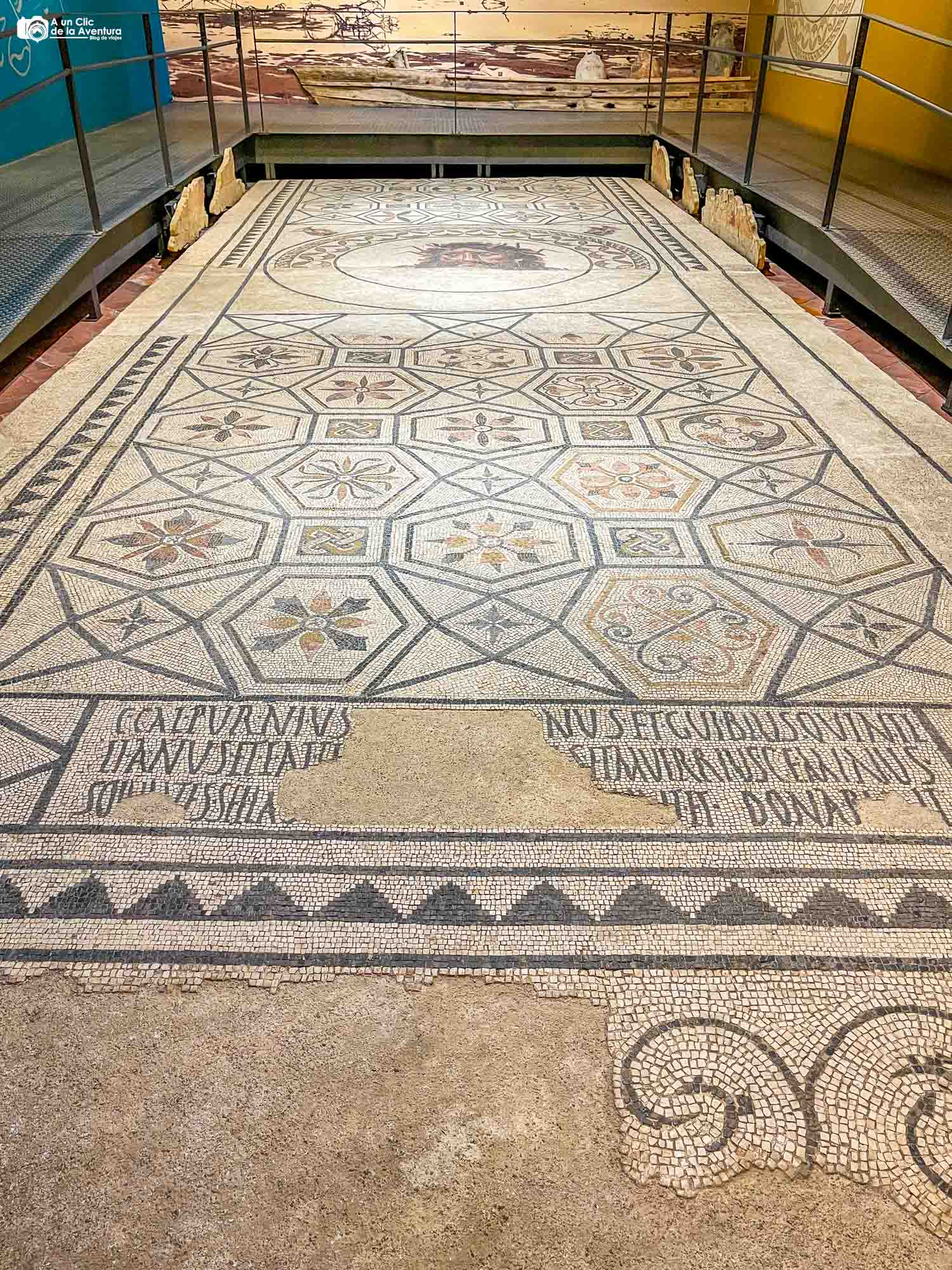 Mosaico del dios Océano Museo Municipal de Faro