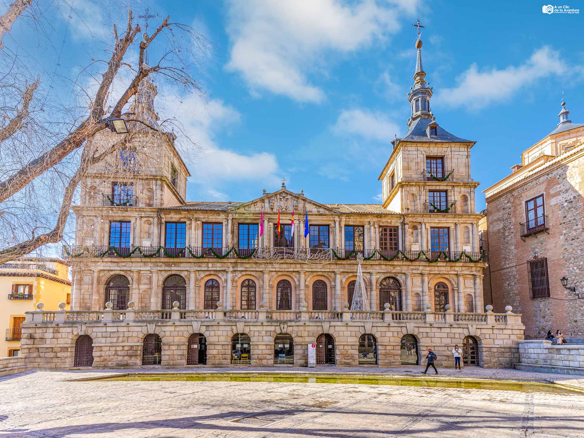 Plaza y Ayuntamiento de Toledo