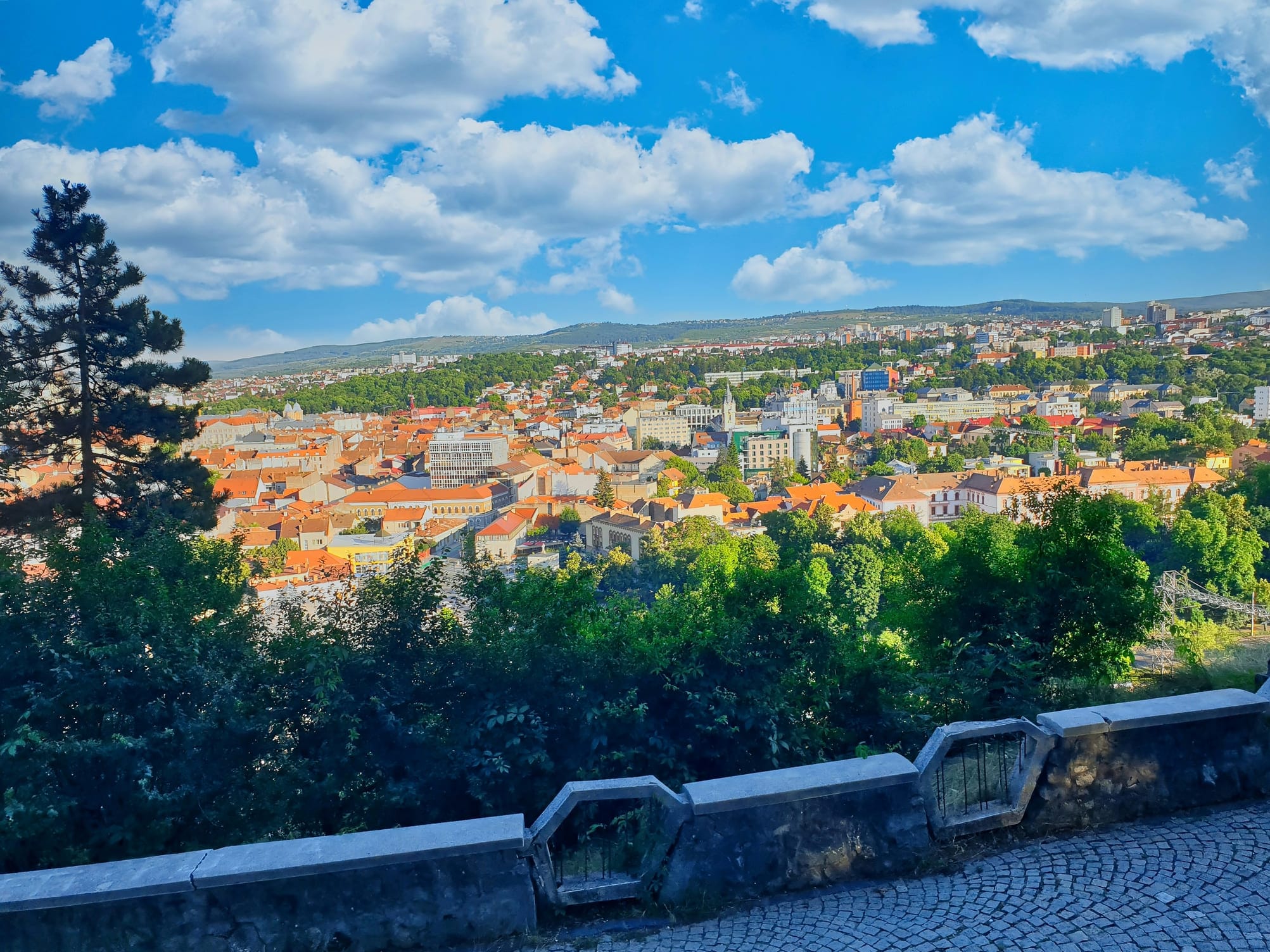 Panorámica de Cluj-Napoca desde la Ciudadela